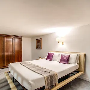 https://nel-cuore-di-trastevere-rome.it-romehotels.com